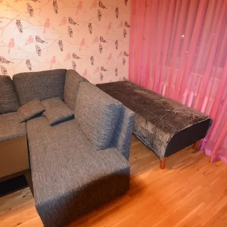 Lastekodu 15 Apartment *